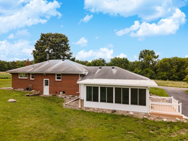 3104 Harvest Hill Ave