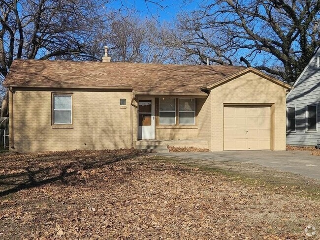 Building Photo - 1273 S Minneapolis St Rental