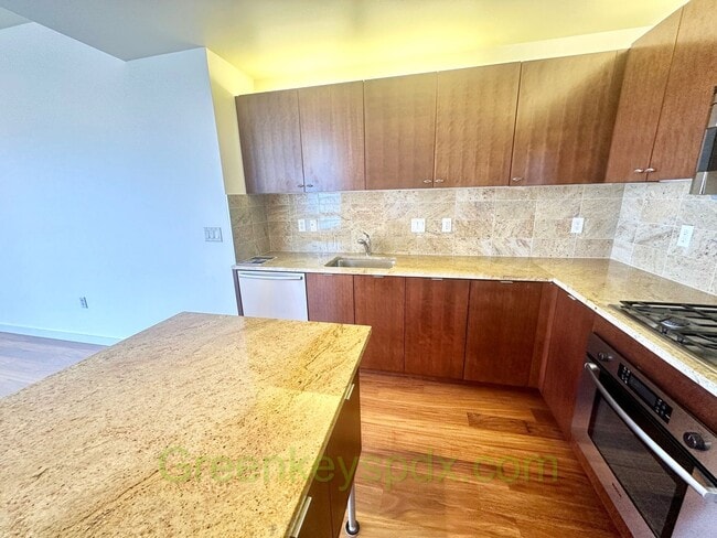Photo - Spacious, open-concept 1-bedroom 16th floo...