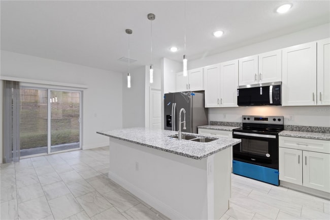 Photo - 1985 W Corrine St