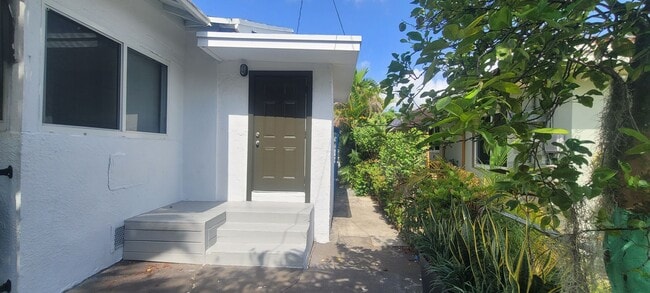 Photo - 1114-1116 SW 12th Avenue Unit B