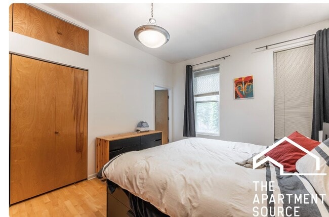 Photo - 1407 N Wicker Park Ave Unit 3