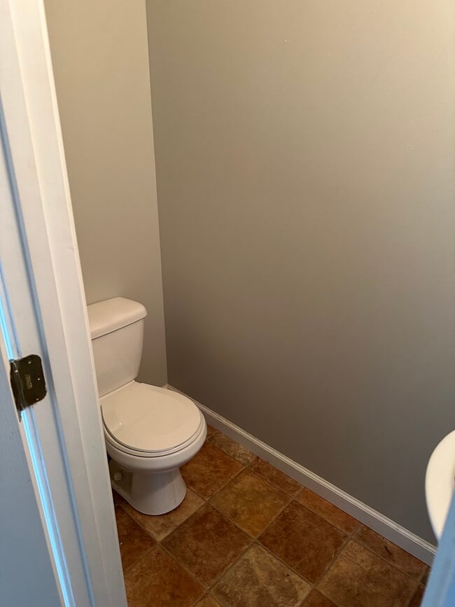 2514 3rd Ave Unit Half