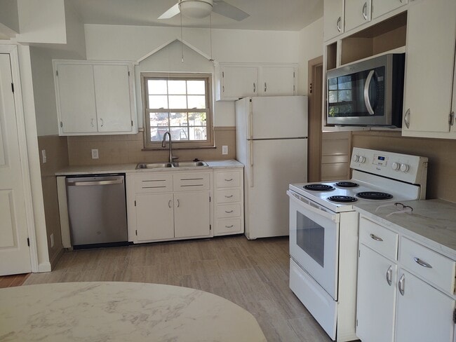 Photo - 159 N 3rd St