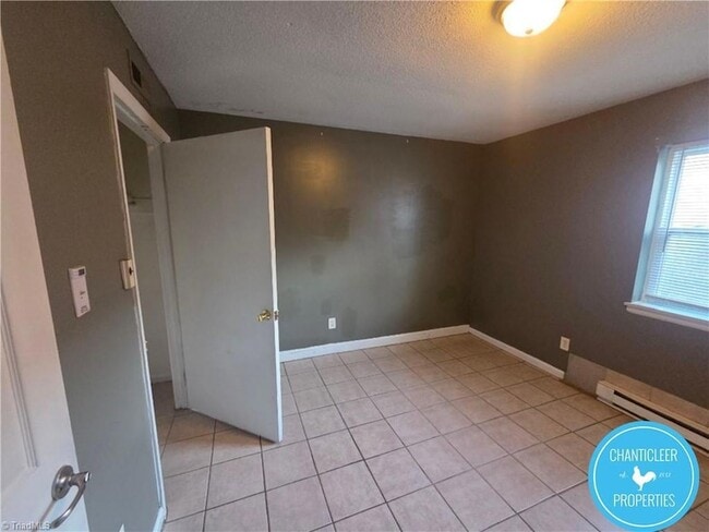 Photo - 1500 Autumn Dr Unit 1