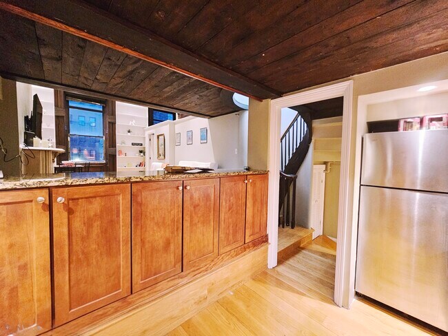 Photo - 117 Beacon St Unit R2