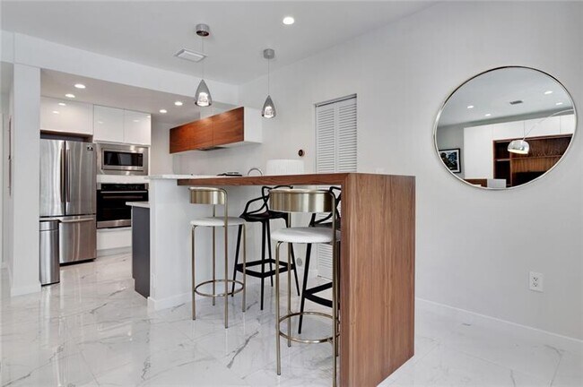 Photo - 1460 Ocean Dr Unit 506 (406)