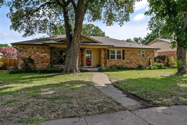 Photo - 5705 Twineing St