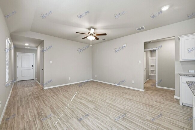 Photo - 134 Gerber Ln