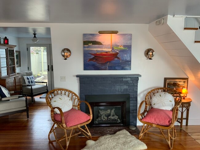 9 Ayers Ct