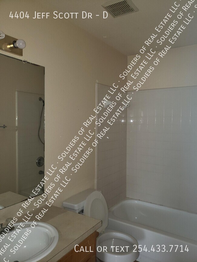 Photo - 4404 Jeff Scott Dr Unit D