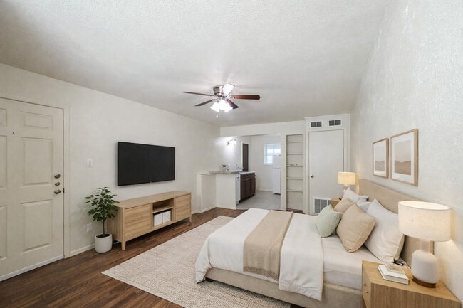 Photo - Pecan Grove Apartments Unit 1