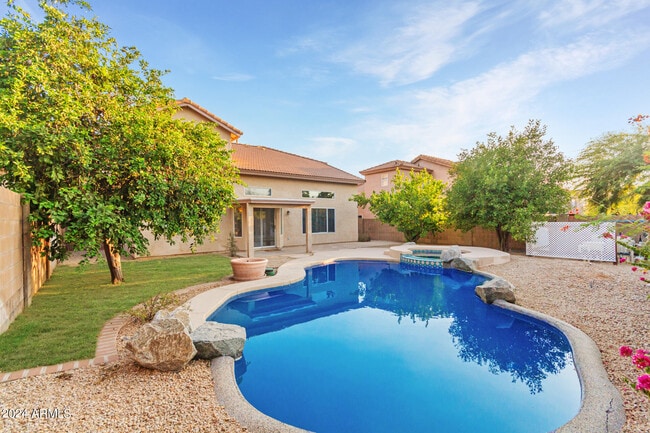 Photo - 4522 E Rowel Rd