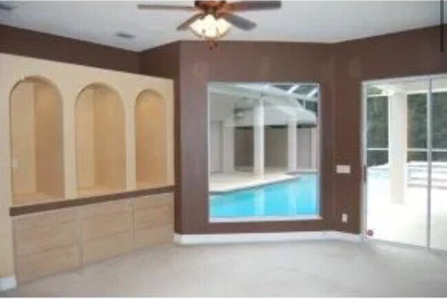 Photo - Spacious Renovated 3BR Home with Bonus Living Space in Desirable NE Ocala