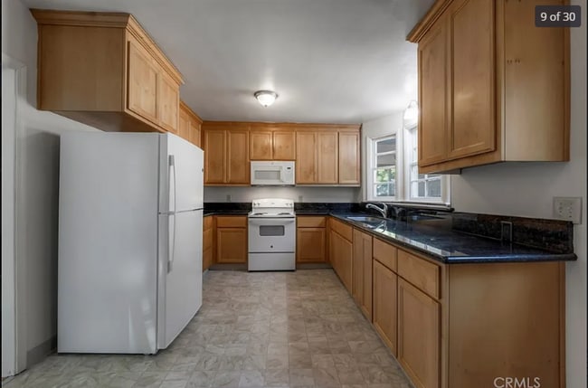 Photo - 1010 Warner St