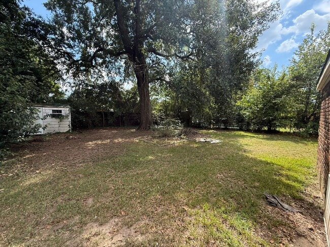 Photo - 3314 Bedford Ln
