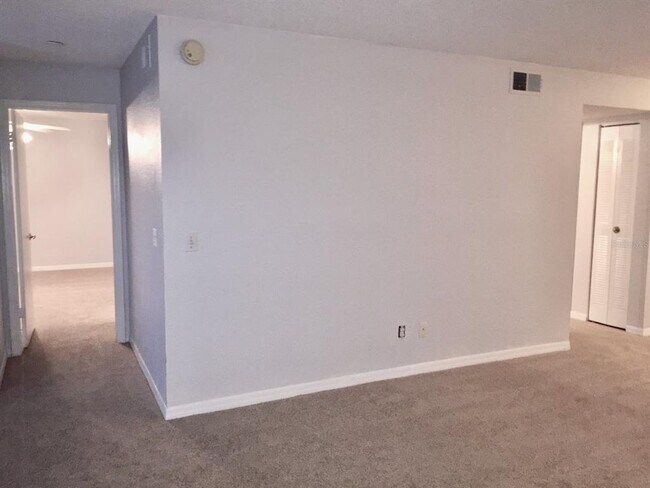 Photo - 5148 Conroy Rd Unit 1221