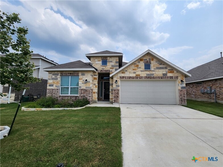 5923 Corsicana Cv
