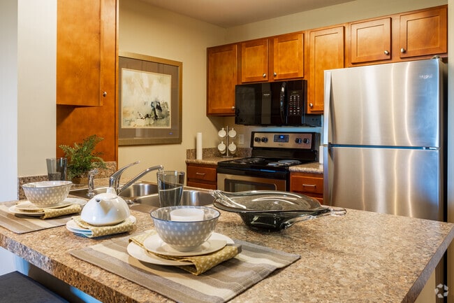 Princeton - 1BR, 1BA, 649sf