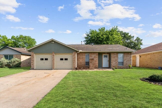 Building Photo - 5314 Nottingham Dr Rental