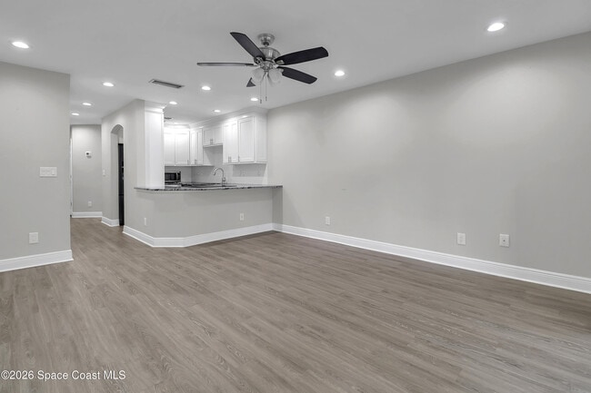 927 Prosperity Pl