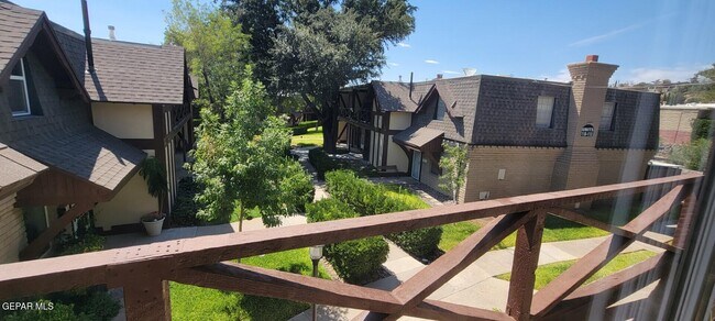 Photo - 500 Thunderbird Dr Unit 116