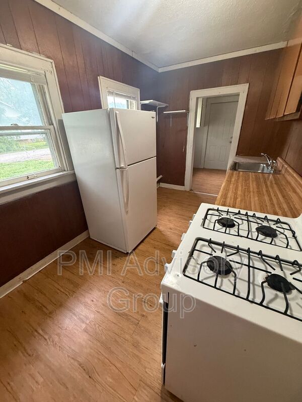 Photo - 1003 SE 26th St