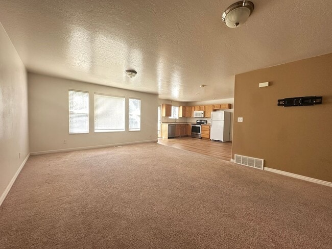 5543 Copper Park Dr
