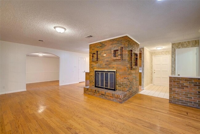 Photo - 106 Jefferson Ave House