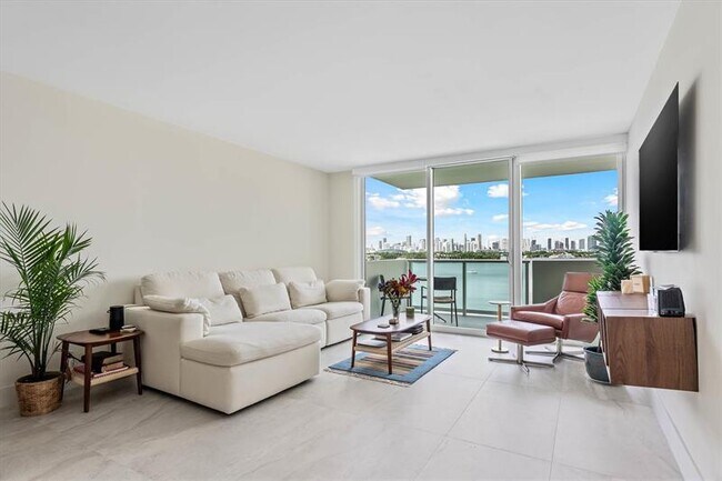 Photo - 1200 West Ave Unit 604