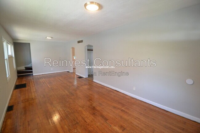 Photo - 7116 Dillward Ave