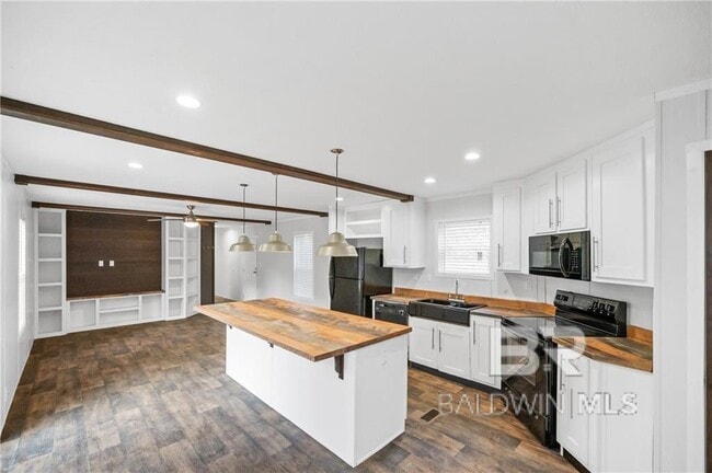 Photo - 18113 Brigitte Mitchell Ln