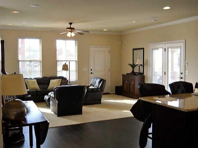 Photo - 538 N Keats Dr