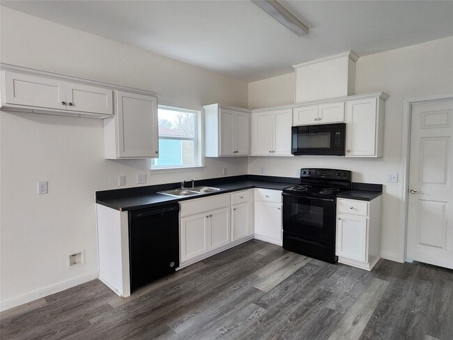 Photo - 6202 Lacey Oak Dr