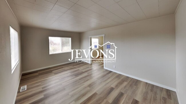 Photo - $500 Off First Month! 3BR Home w/ Washer & Dryer on Spacious 1-Acre Orchard Lot