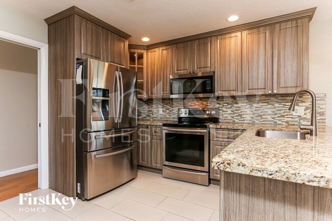 Photo - 540 NW 43rd Ave