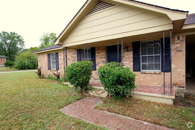 Building Photo - 4614 Pembine Dr Rental