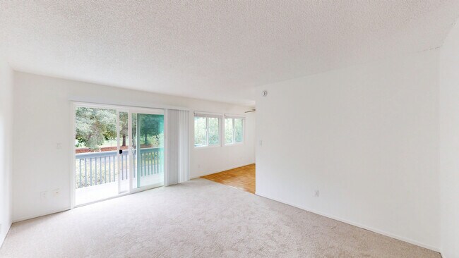 Photo - 980 Ignacio Blvd Apartamento Unidad 16