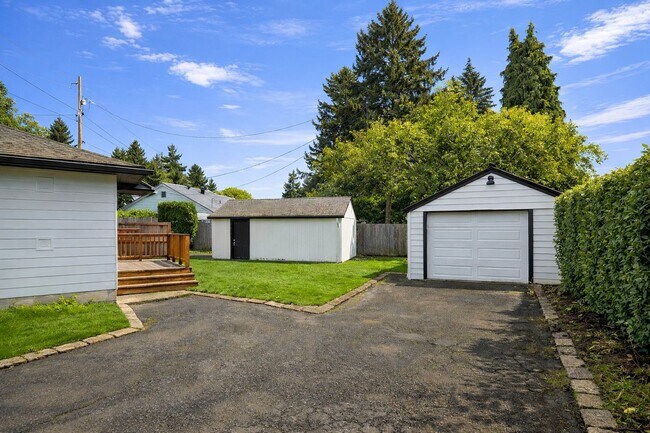 Photo - r3008unanderavev Unit 2103