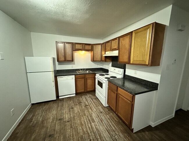 4005 Milton St Unit B