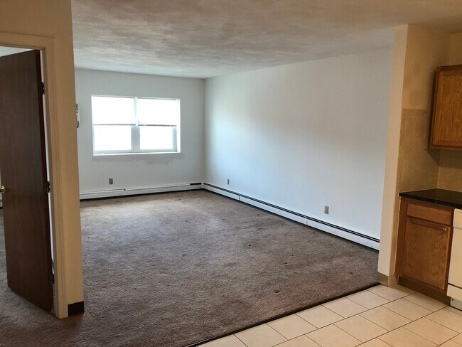 Photo - 99 Linden St Apartment Unit 14