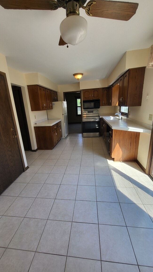 Photo - 2920 Nassau Dr