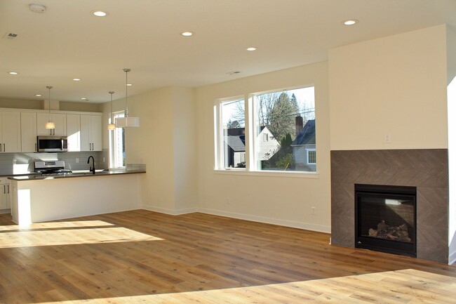 Photo - 9707 N Smith St Unidad 9707