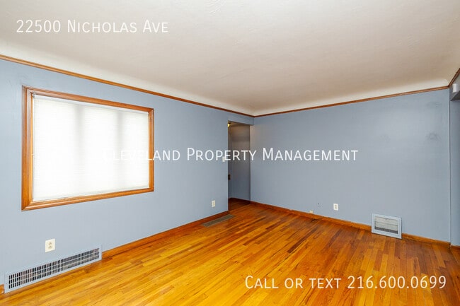 Photo - 22500 Nicholas Ave