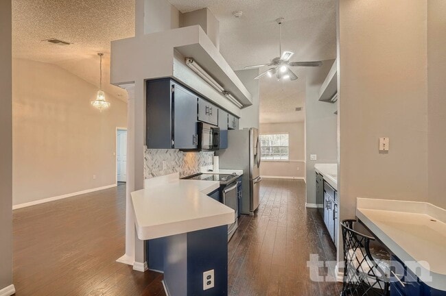 Photo - 1093 Dunlap Ave