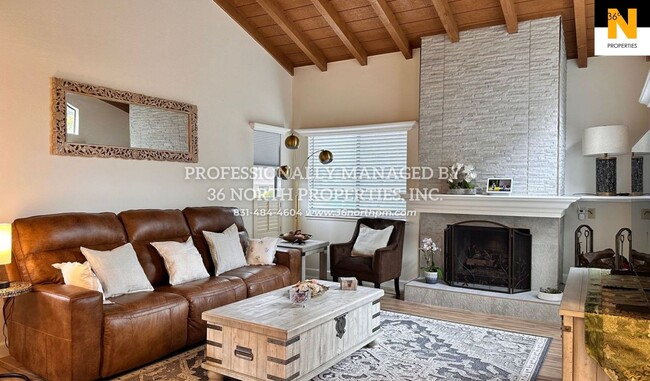 Building Photo - Lovely Fully Remodeled Forest Grove Condo ...