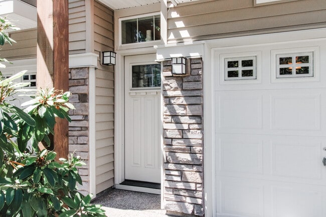 772 NW 118th Ave