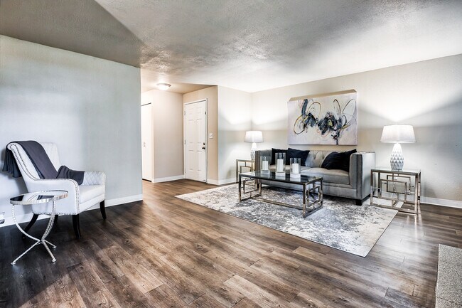 Photo - Cierra Commons