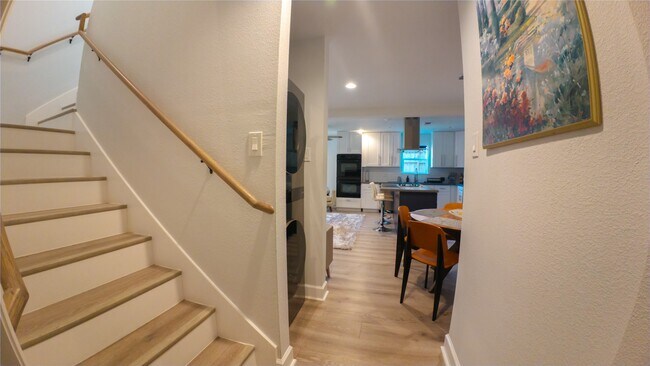 Photo - 10326 Meadow Lake Ln