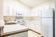 2BR, 2BA - 1221SF